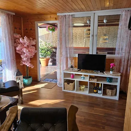 Splav Mango Belgrade